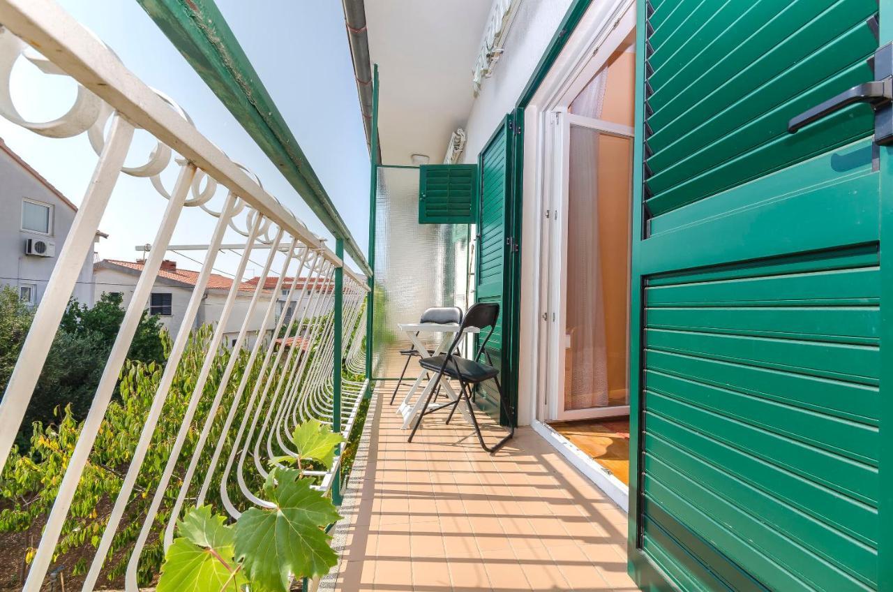 Rooms Dejana Vodice Exterior foto